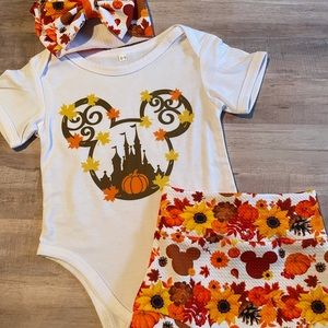Mickey fall bummie set